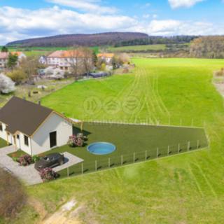 Prodej stavební parcely 1071 m² Všeradice