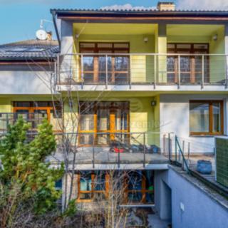 Prodej rodinného domu 642 m² Tuchoměřice