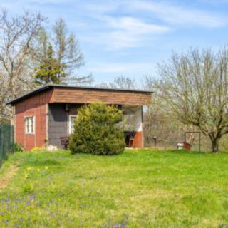 Prodej stavební parcely 1 435 m² Chuderov