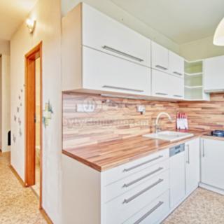 Prodej bytu 3+1 68 m² Chomutov, Kundratická