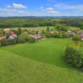 Prodej stavební parcely 5 738 m² Žumberk