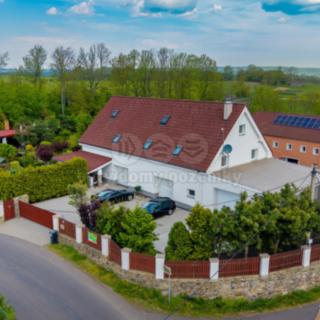 Prodej rodinného domu 232 m² Velké Chvojno