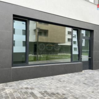 Pronájem obchodu 75 m² Pardubice