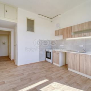 Pronájem bytu 2+1 66 m² Plzeň