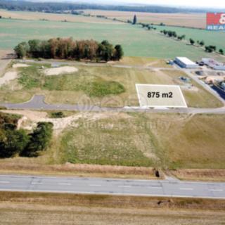 Prodej komerčního pozemku 875 m² Valeč