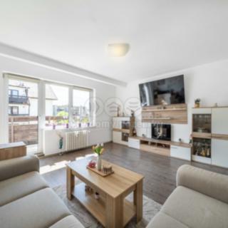 Prodej bytu 3+1 73 m² Hrádek