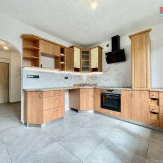 Pronájem bytu 2+1 55 m² Červená Voda