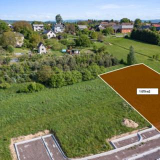Prodej stavební parcely 1679 m² Žernov