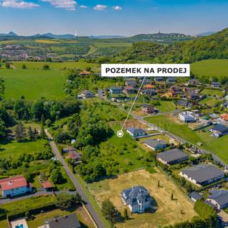Prodej stavební parcely 1 037 m² Modlany