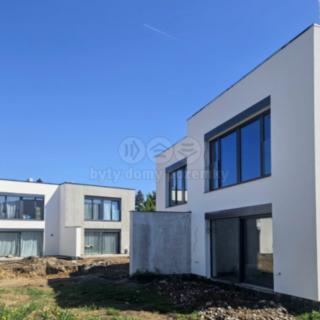 Prodej rodinného domu 183 m² Sezemice