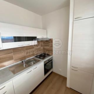 Pronájem bytu 1+1 36 m² Ostrava