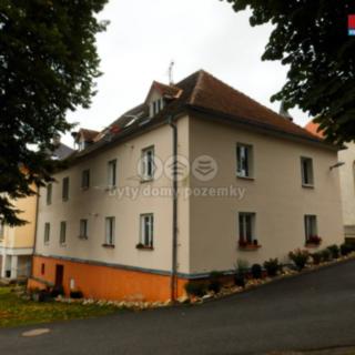 Pronájem bytu 1+kk a garsoniéry 40 m² Soutice