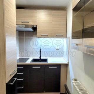 Pronájem bytu 1+1 28 m² Jablonec nad Nisou, Pražská