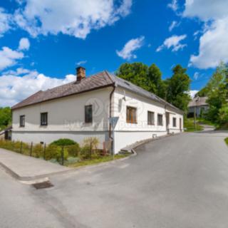 Prodej rodinného domu 196 m² Banín