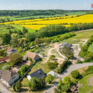 Prodej stavební parcely 890 m² Malíkovice