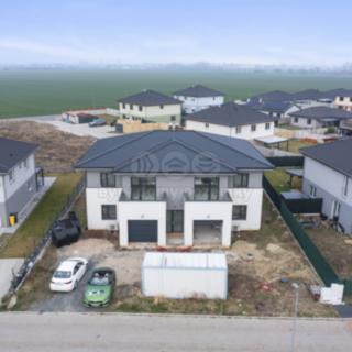 Prodej rodinného domu 188 m² Polerady