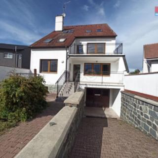 Prodej rodinného domu 373 m² Olomouc