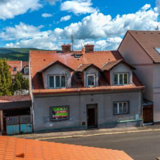 Prodej rodinného domu 190 m² Dubí, Palackého