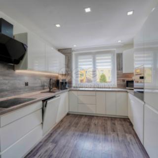 Prodej bytu 2+1 55 m² Ostrov