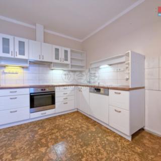 Prodej bytu 4+1 83 m² Jindřichův Hradec