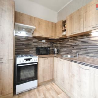 Pronájem bytu 2+1 54 m² Karviná Ráj, Březová