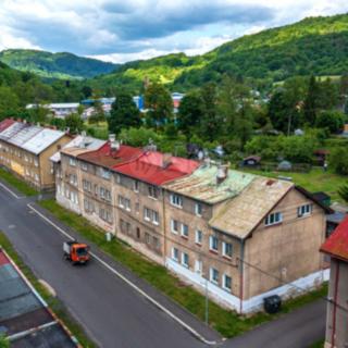 Prodej bytu 1+kk a garsoniéry 16 m² Benešov nad Ploučnicí, Nádražní