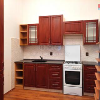Pronájem bytu 1+1 47 m² Slaný
