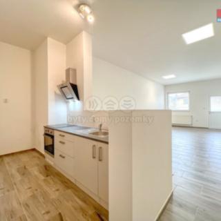 Pronájem bytu 2+kk 79 m² Dobřichov