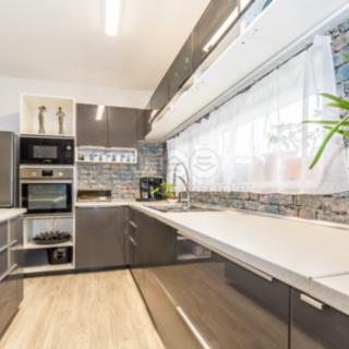 Prodej rodinného domu 100 m² Opatovice, Nová