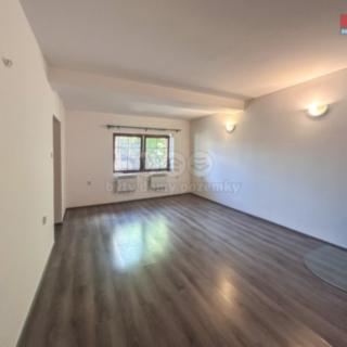 Pronájem bytu 1+kk a garsoniéry 33 m² Moravská Třebová Město, Zámecká