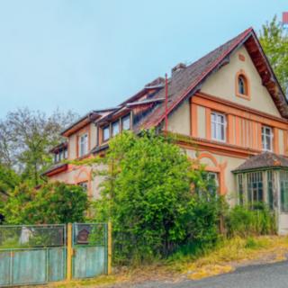 Prodej rodinného domu 300 m² Měčín Hráz