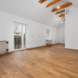 Prodej bytu 2+kk 79 m² Slatiňany, Na Ostrově
