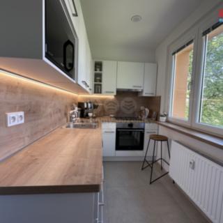 Prodej bytu 3+1 72 m² Zlín Malenovice, třída Svobody