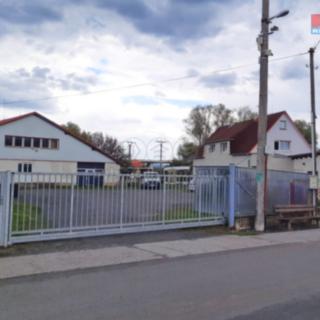 Pronájem garáže 20 m² Krupá