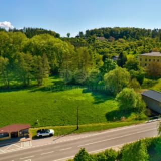 Prodej stavební parcely 1 000 m² Lanžov
