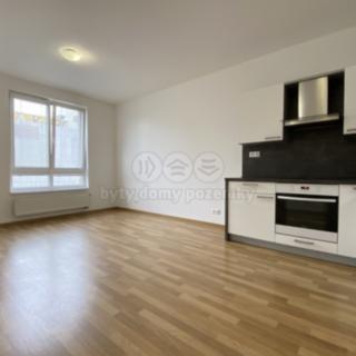 Pronájem bytu 2+kk 62 m² Ostrava Moravská, Jantarová