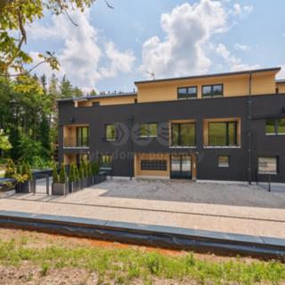 Prodej bytu 2+kk 42 m² Černý Důl