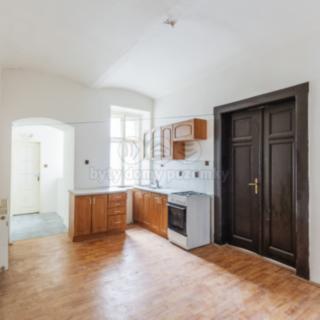 Pronájem bytu 3+1 93 m² Plzeň