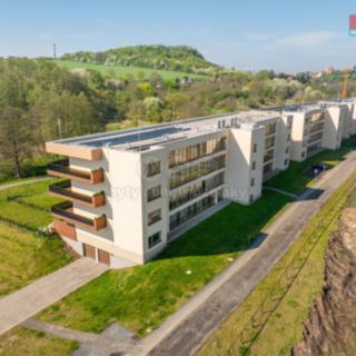 Pronájem bytu 1+kk a garsoniéry 34 m² Slaný, Lázeňská