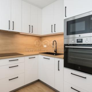 Prodej bytu 2+kk 55 m² Sázava