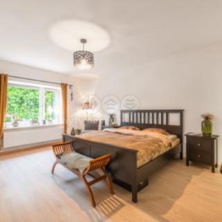 Prodej rodinného domu 95 m² Valašské Klobouky, Masarykovo náměstí