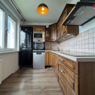Prodej bytu 2+1 61 m² Velešín, Sídliště