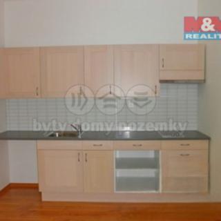 Pronájem bytu 1+kk, garsoniery 32 m² Opava
