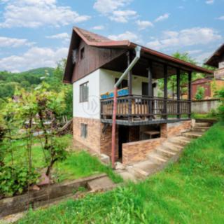 Prodej zahrady 350 m² Šemnice