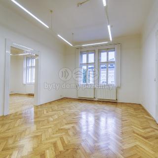 Pronájem kanceláře 112 m² Plzeň, Palackého