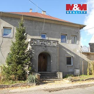 Prodej obchodu 1805 m² Hředle