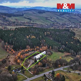 Prodej komerčního pozemku 5839 m² Věcov