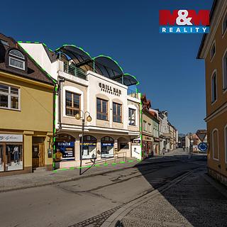 Prodej obchodu 670 m² Rožnov pod Radhoštěm