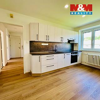 Pronájem bytu 3+kk 69 m² Oslavany