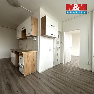 Pronájem bytu 3+1 63 m² Klášterec nad Ohří